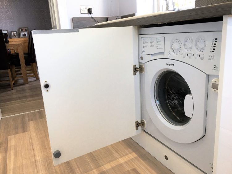 Integrated Kitchens In Glasgow My Beautiful Kitchen Your Washing Machine Tumble Dryer And Trusty Dishwasher Too All Of Them Can Be Tucked Away Behind Any Matching Unit Door You Like