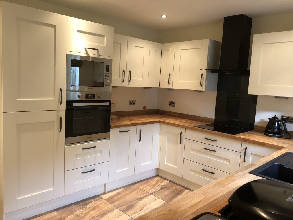 Bespoke Kitchens Glasgow - Custom Made Fitted Kitchens from My ...